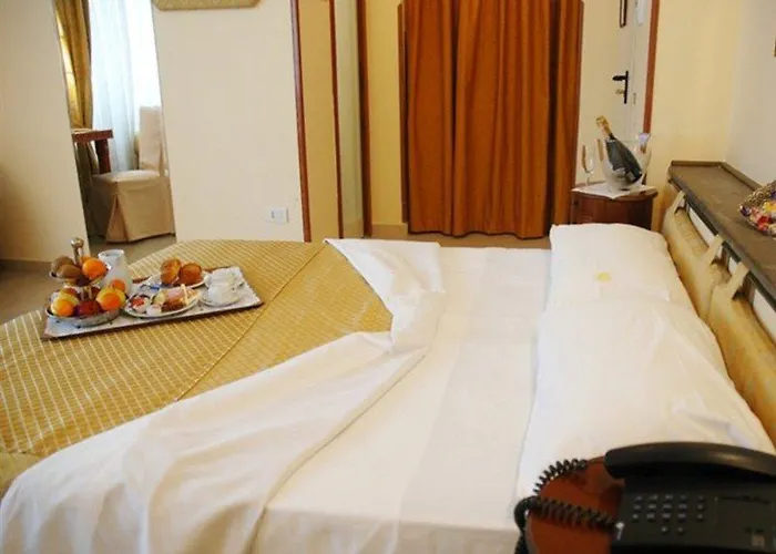 Hotel San Paolo Neapol